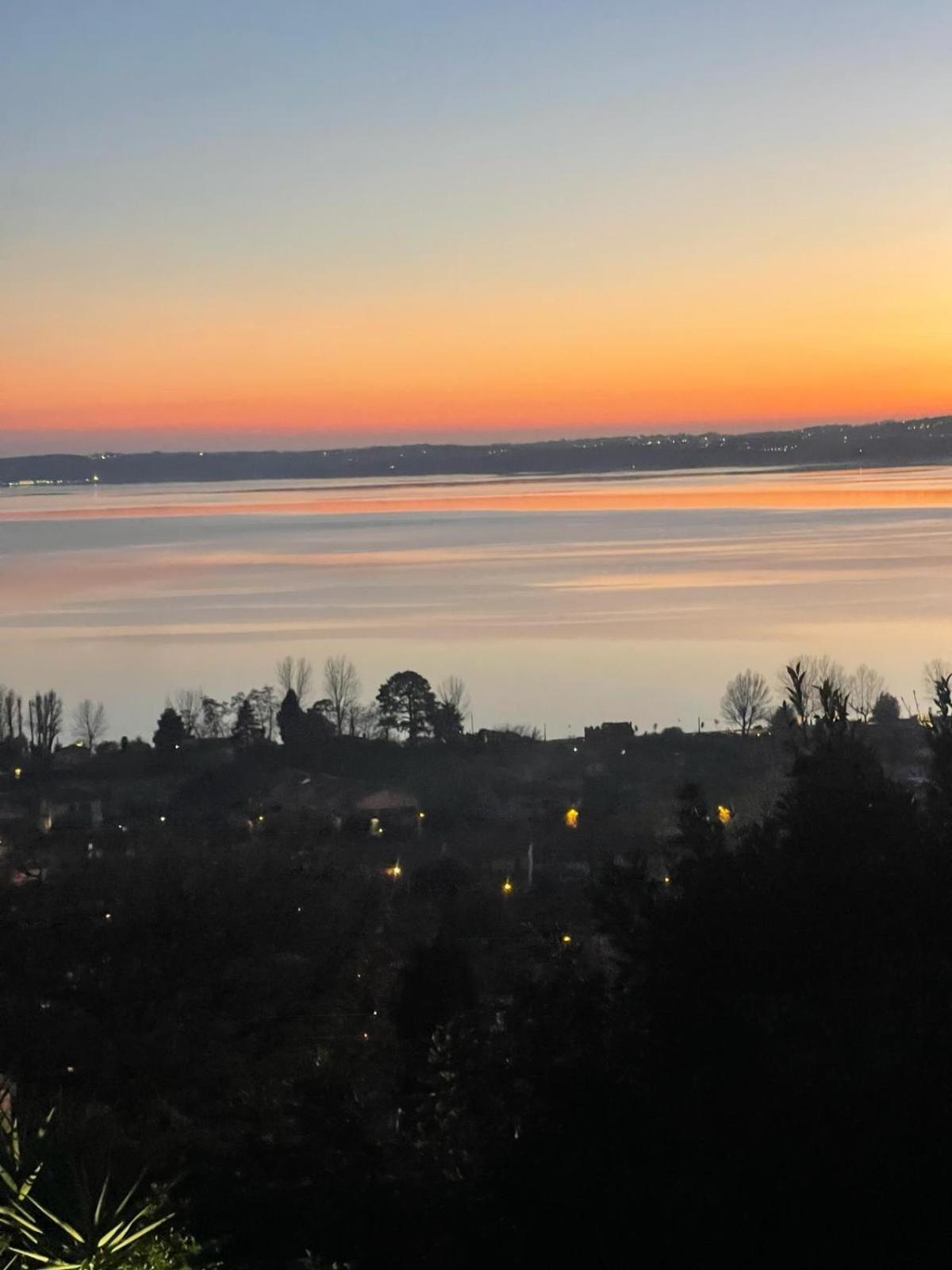 Sguardo Sul Lago Trevignano Romano Eksteriør billede